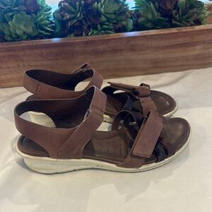 Ecco Women's Felicia Brandy Coffee Mahogany‎ Leather Sandal size 8